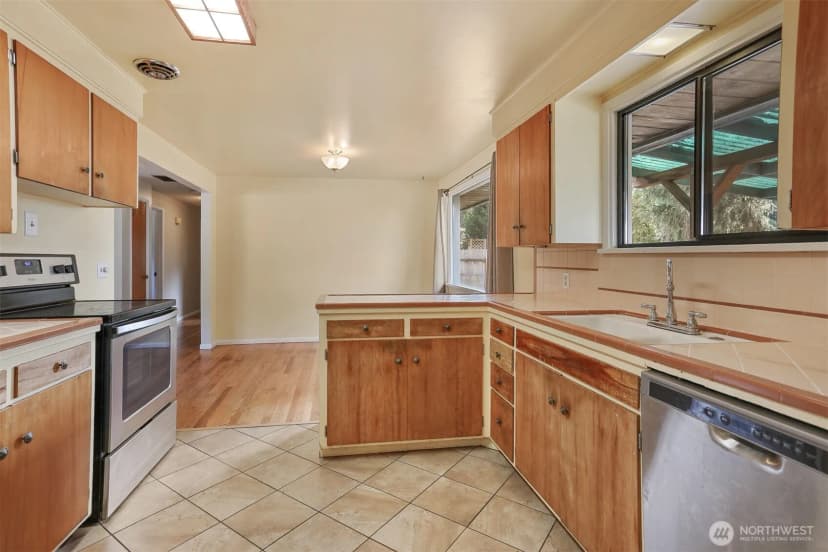 Property photo for 5626 Beverly Lane, Everett photo 15