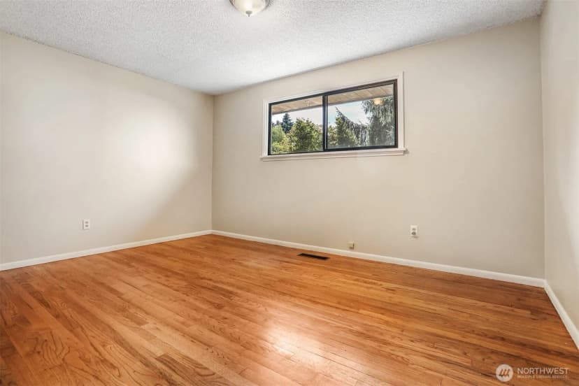 Property photo for 5626 Beverly Lane, Everett photo 22