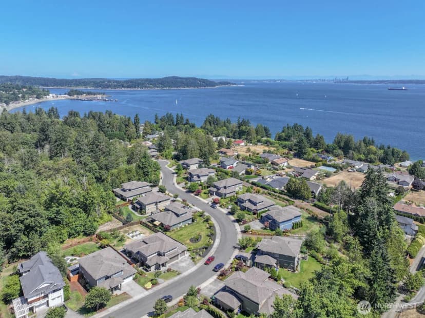 Property photo for 8009 E Commons Court, Port Orchard photo 38