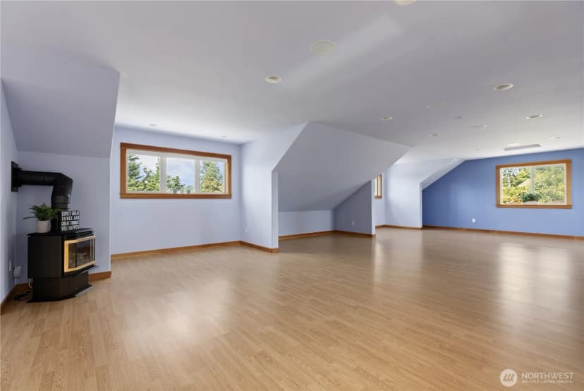 Property photo for 1947 Ficrest Avenue, Coupeville photo 33