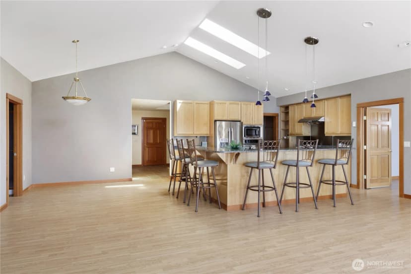 Property photo for 1947 Ficrest Avenue, Coupeville photo 18