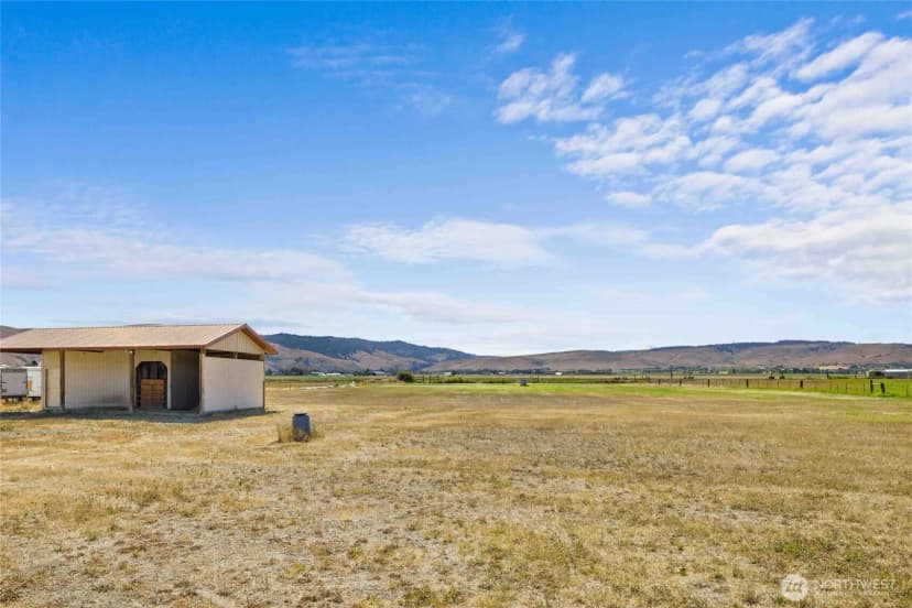 Property photo for 1011 Hanson Road, Ellensburg photo 30