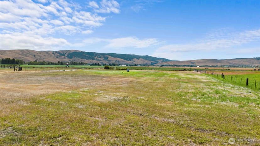 Property photo for 1011 Hanson Road, Ellensburg photo 36