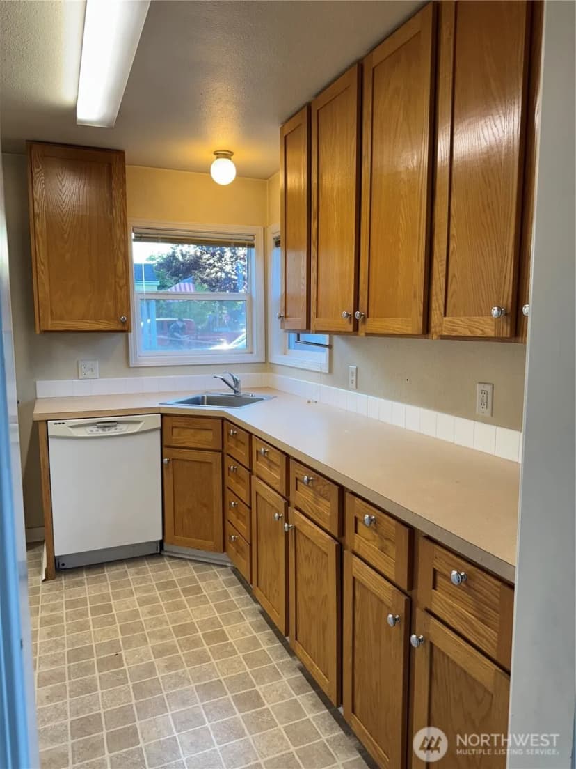 Property photo for 2933 Garfield Street, Longview photo 4