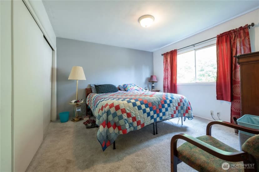 Property photo for 6418 Karjala Road, Aberdeen photo 9