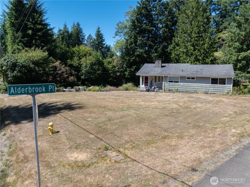 Property photo for 6418 Karjala Road, Aberdeen photo 19