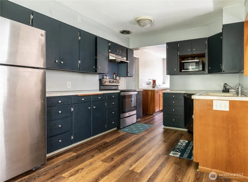Property photo for 6418 Karjala Road, Aberdeen photo 6