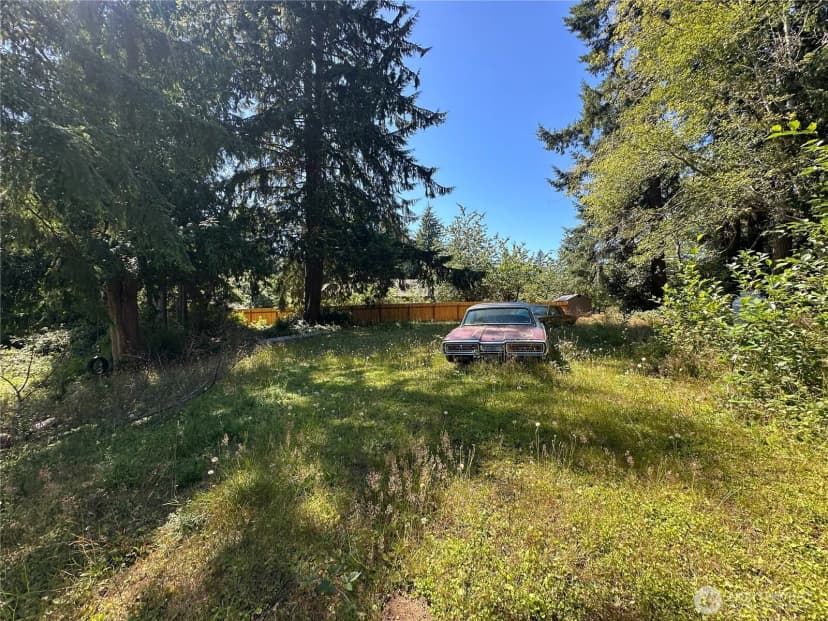 Property photo for 6418 Karjala Road, Aberdeen photo 23