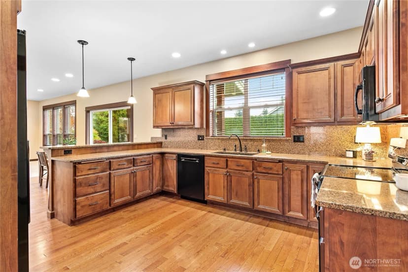 Property photo for 1402 Bradley Meadows Lane, Lynden photo 25