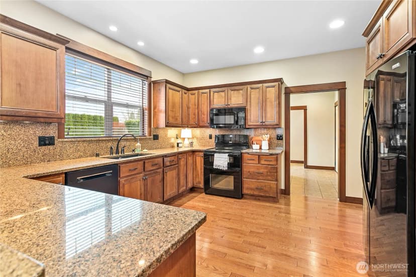 Property photo for 1402 Bradley Meadows Lane, Lynden photo 26