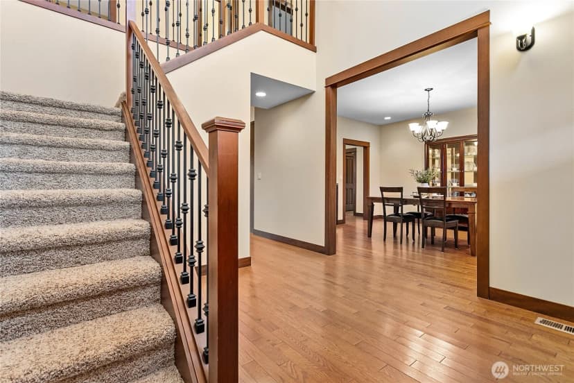 Property photo for 1402 Bradley Meadows Lane, Lynden photo 14