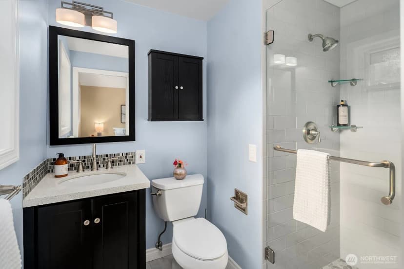 Property photo for 2665 171st Avenue Se, Bellevue photo 9