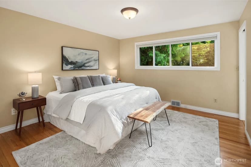Property photo for 2665 171st Avenue Se, Bellevue photo 8