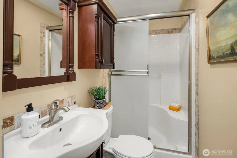 Property photo for 2665 171st Avenue Se, Bellevue photo 17