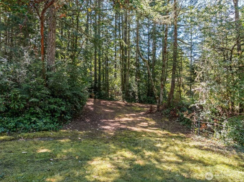 Property photo for 8121 Berry Ridge Lane Nw, Silverdale photo 28