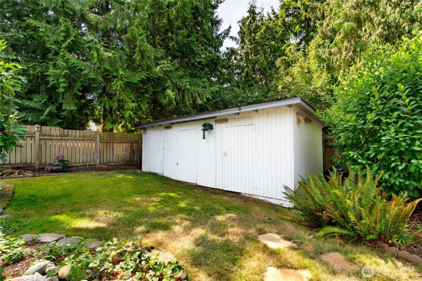Property photo for 3902 Apache Drive, Mount Vernon photo 30