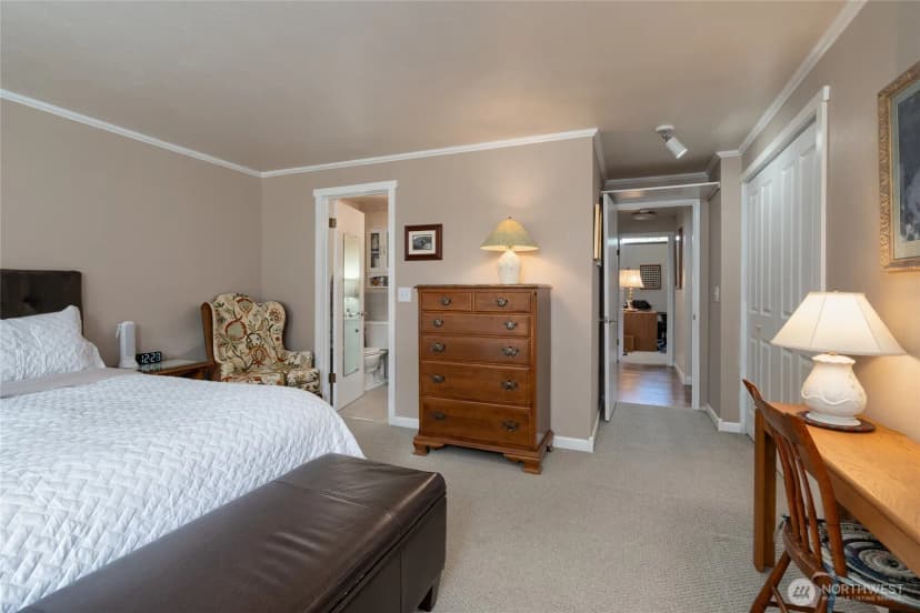 Property photo for 3902 Apache Drive, Mount Vernon photo 16