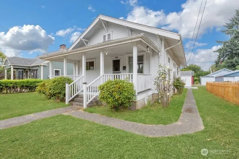 Property photo for 1920 Legion Way, Olympia photo 2