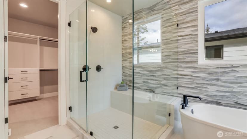 Property photo for 1574 213th Court Ne, Sammamish photo 18
