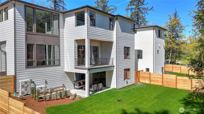 Property photo for 1574 213th Court Ne, Sammamish photo 30