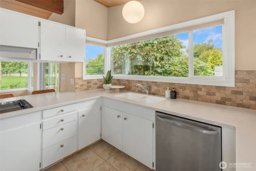 Property photo for 618 Riverview Drive, Monroe photo 14