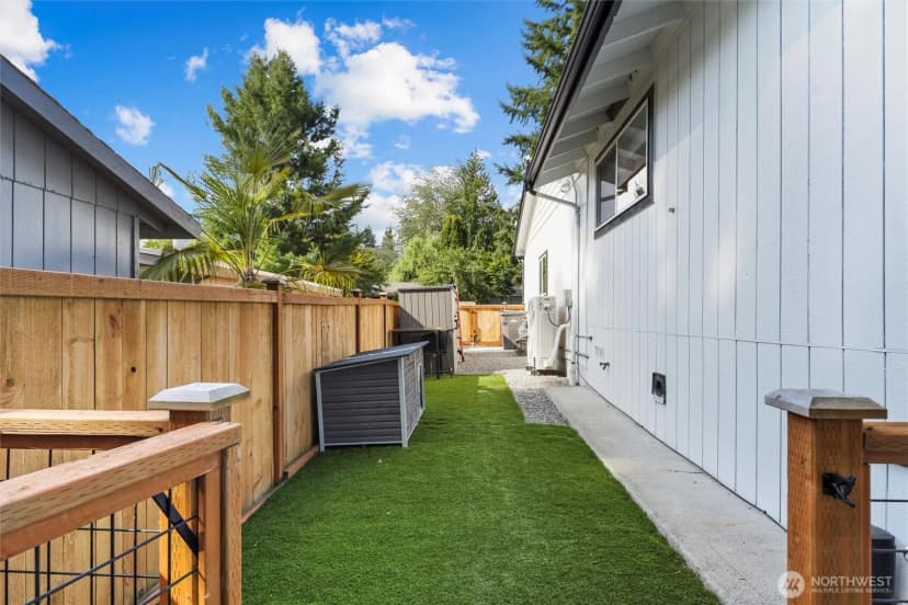 Property photo for 7725 Ne 142nd Pl, Kirkland photo 29