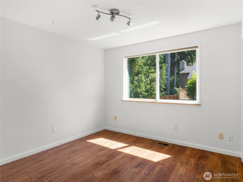 Property photo for 1822 Jonquil Lane Nw, Olympia photo 27
