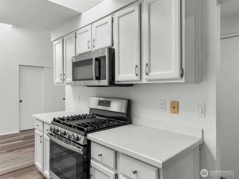 Property photo for 1822 Jonquil Lane Nw, Olympia photo 17