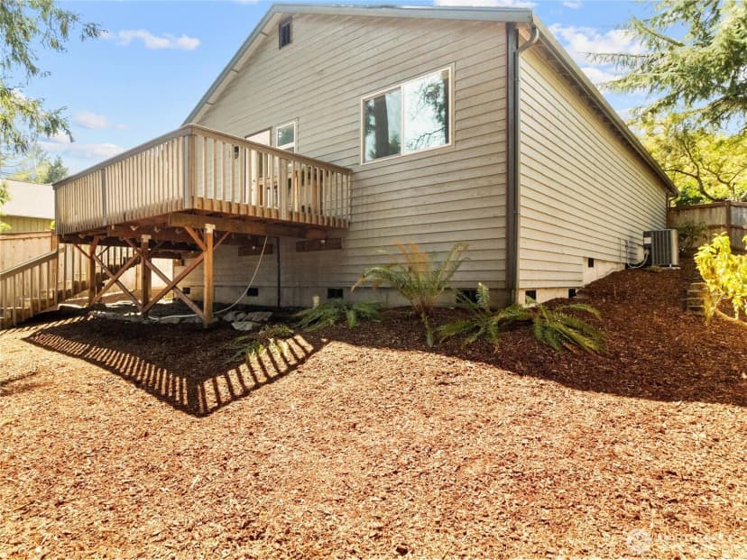 Property photo for 1822 Jonquil Lane Nw, Olympia photo 36