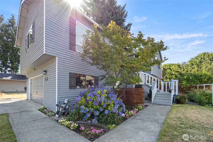 Property photo for 5130 30th Street Ne, Tacoma photo 2