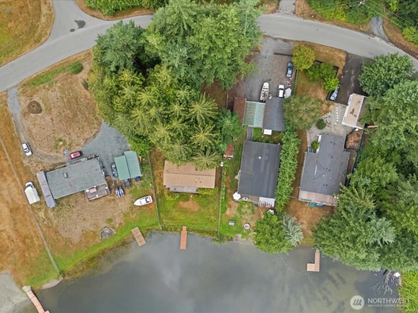 Property photo for 12703 12th Avenue Nw, Marysville photo 25