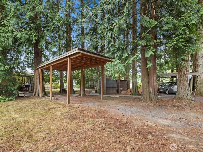 Property photo for 12703 12th Avenue Nw, Marysville photo 22