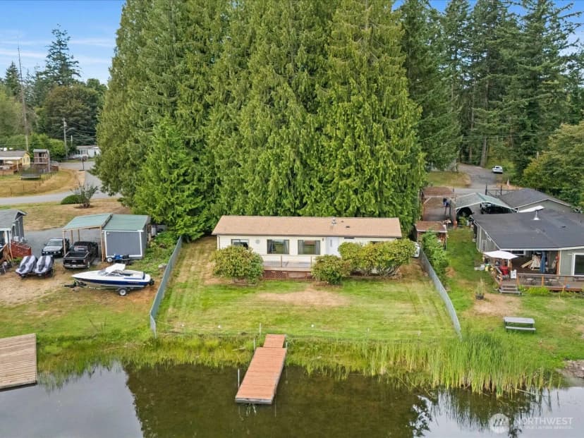 Property photo for 12703 12th Avenue Nw, Marysville