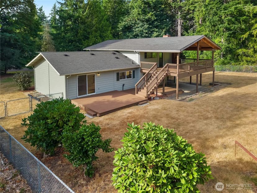 Property photo for 7703 Holiday Valley Drive Nw, Olympia photo 33