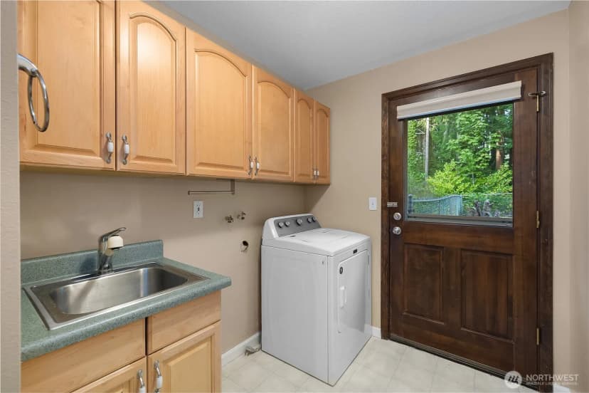 Property photo for 7703 Holiday Valley Drive Nw, Olympia photo 28