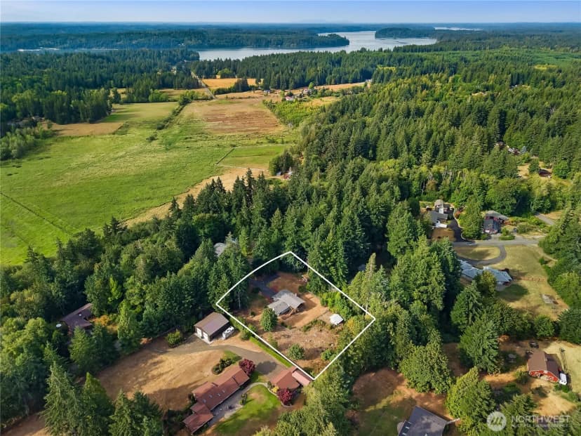 Property photo for 7703 Holiday Valley Drive Nw, Olympia photo 31
