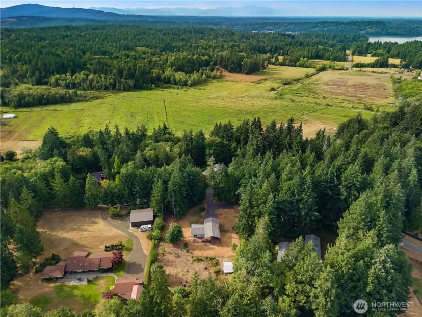 Property photo for 7703 Holiday Valley Drive Nw, Olympia photo 38