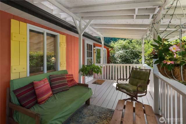 Property photo for 2441 Crestridge Drive Nw, Olympia photo 3