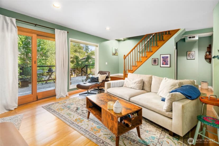 Property photo for 19707 67th Avenue Ne, Kenmore photo 17