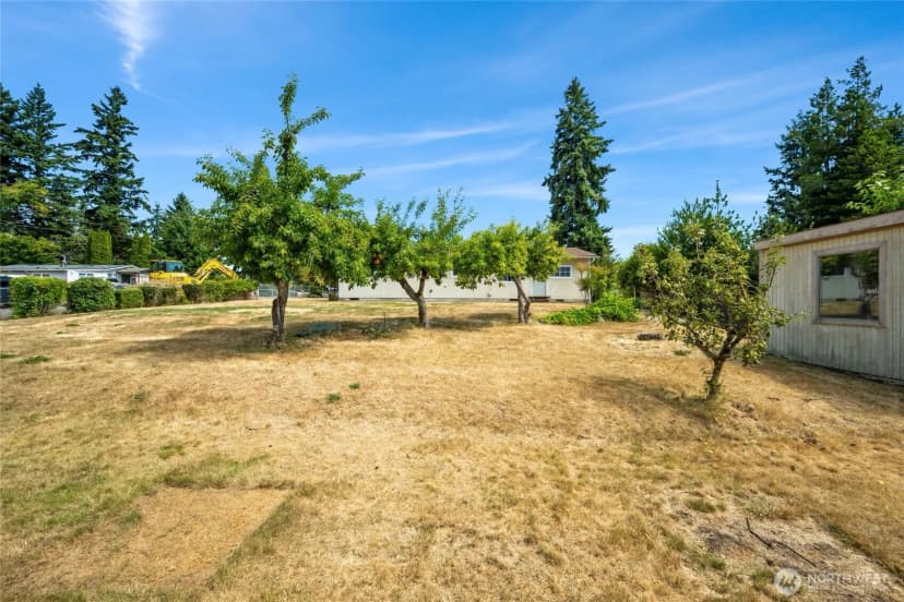 Property photo for 27205 118th Avenue Se, Kent photo 26