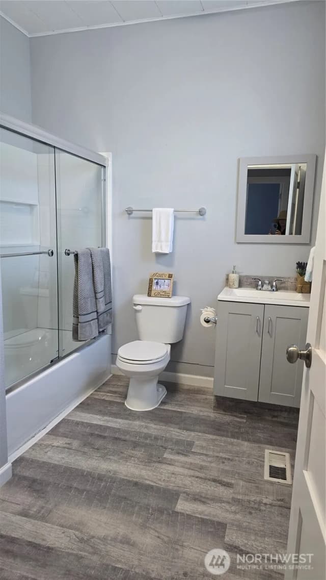 Property photo for 420 2nd Avenue S, Kent photo 3