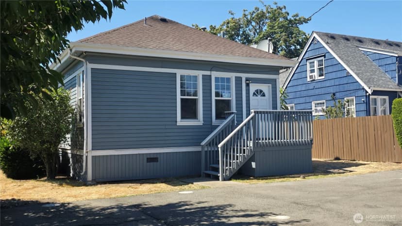 Property photo for 420 2nd Avenue S, Kent photo 12