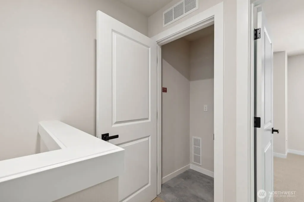 Property photo for 14707 87th Avenue Se #y3, Snohomish photo 11