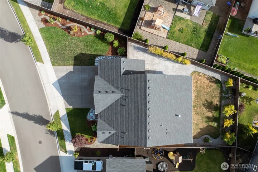Property photo for 129 N 88th Drive, Ridgefield photo 32