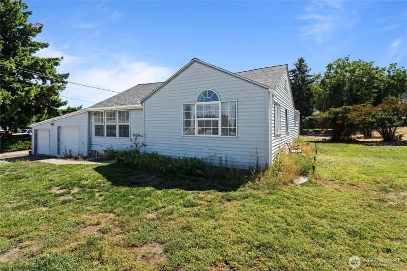 Property photo for 220 Park Place Street, Electric City photo 32