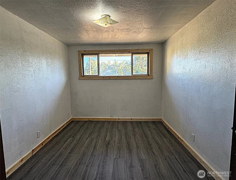 Property photo for 334 E Elm Street, Othello photo 16