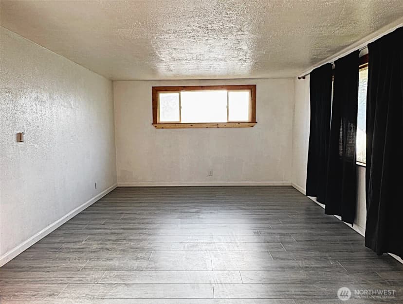 Property photo for 334 E Elm Street, Othello photo 6