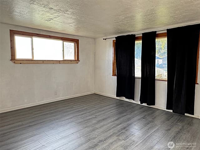 Property photo for 334 E Elm Street, Othello photo 3