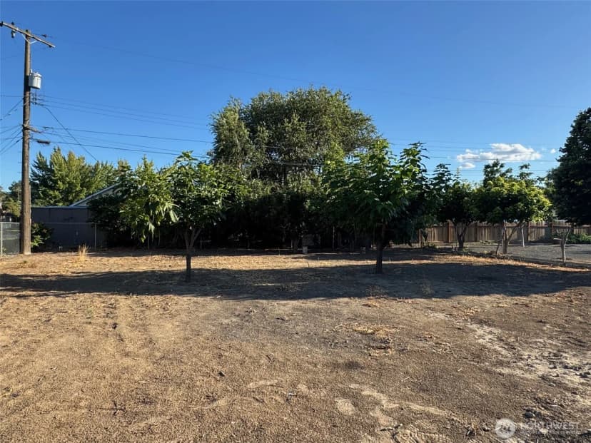 Property photo for 334 E Elm Street, Othello photo 22