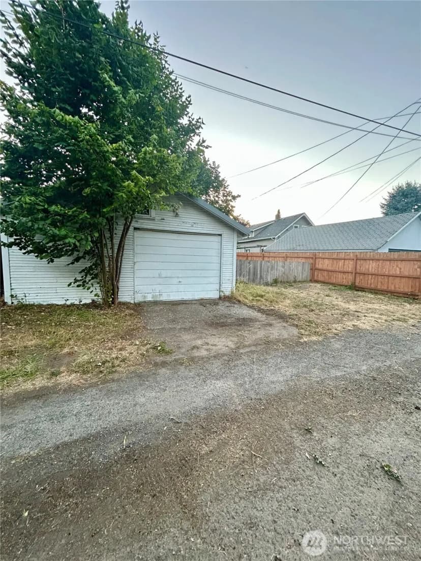 Property photo for 714 S Gold Street, Centralia photo 21